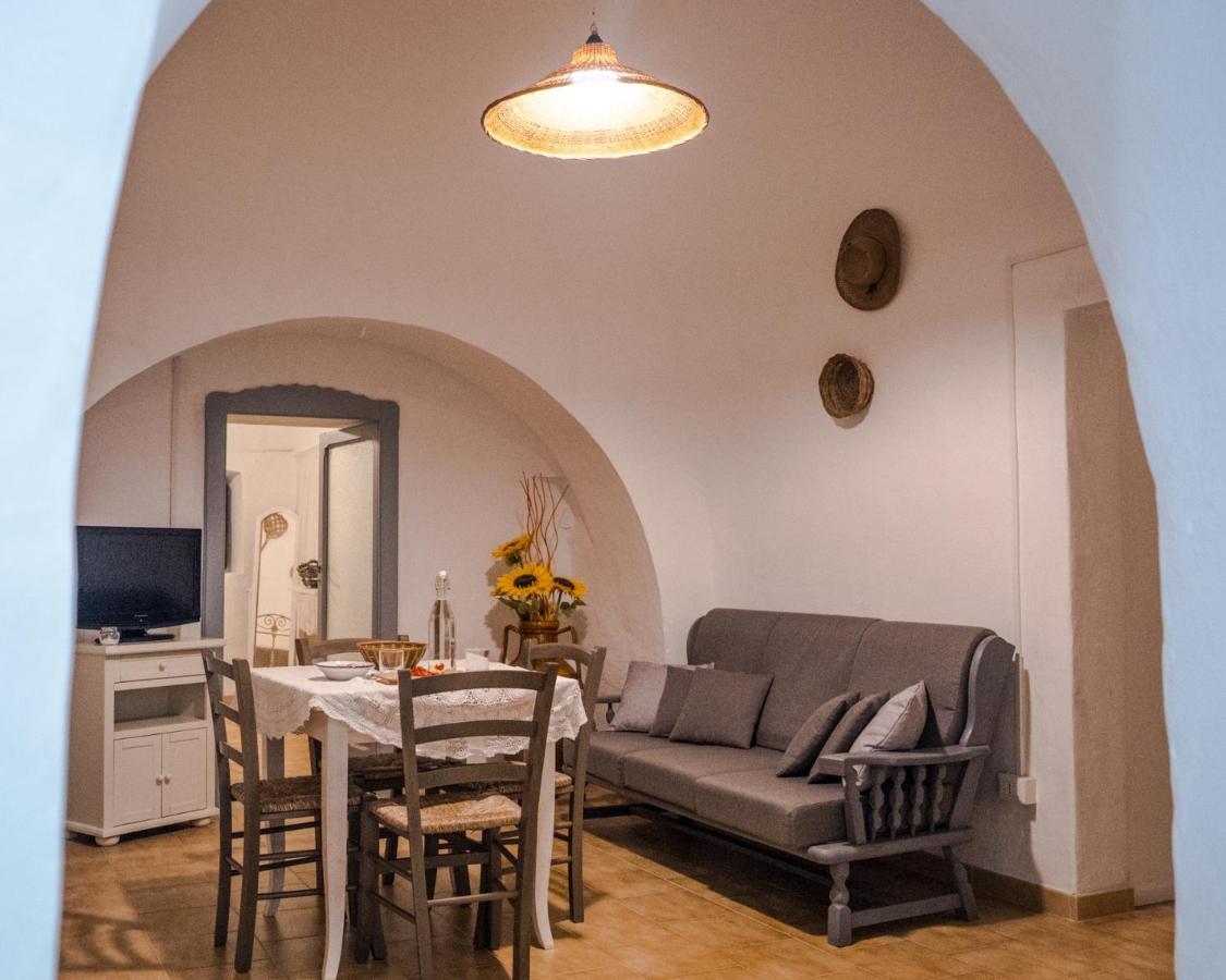 I Trulli Di Caterina - Casa Vacanza Privata Мартина-Франка Экстерьер фото